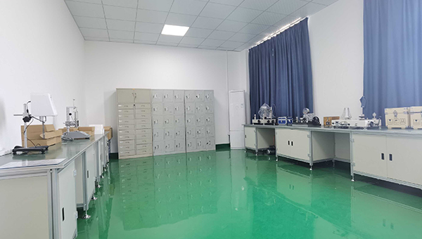 PCP pressure gauge measuring room Topa factory